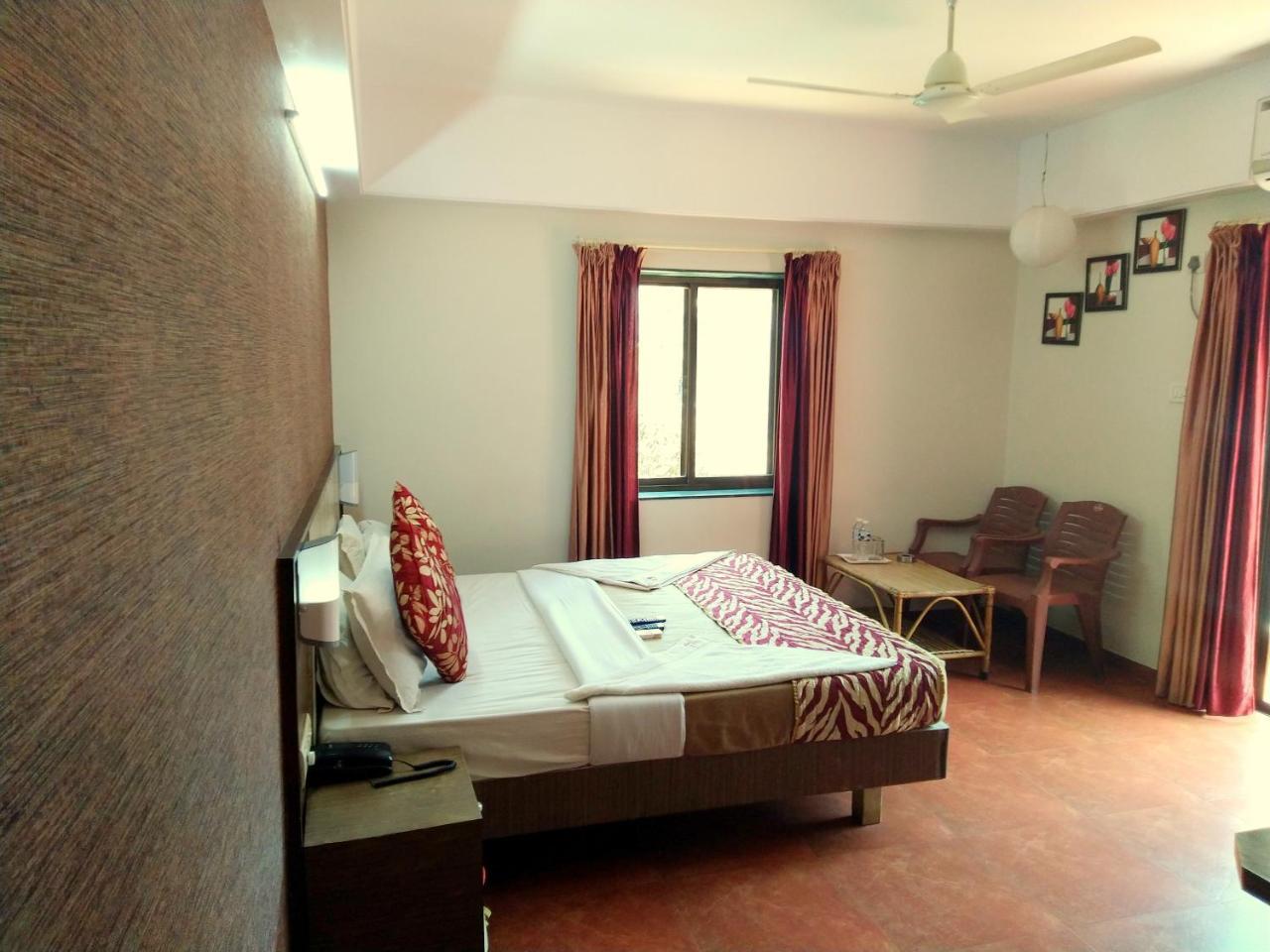 Hotel Viva Baga Ngoại thất bức ảnh