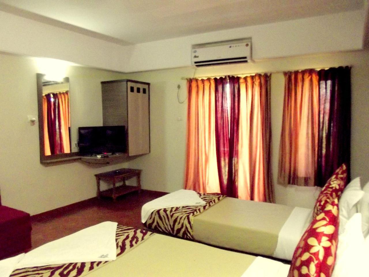 Hotel Viva Baga Ngoại thất bức ảnh